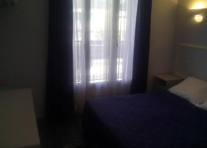 Hotel Andre Gill 2*