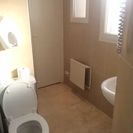 Hotel Andre Gill 2*