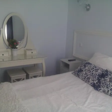 Andre Gill ホテル 2*