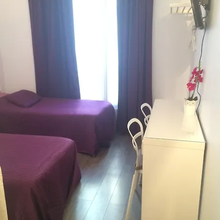 ホテル Andre Gill パリ