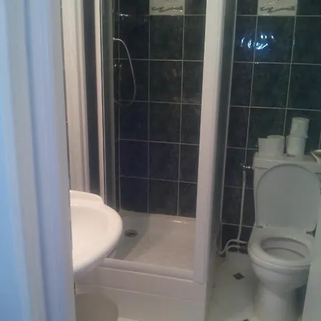 ホテル Andre Gill パリ