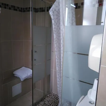 Andre Gill ホテル パリ