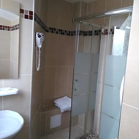 Andre Gill ホテル