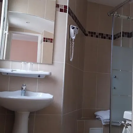 Hotel Andre Gill Paris