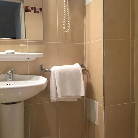 Andre Gill ホテル