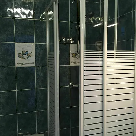 Andre Gill ホテル パリ