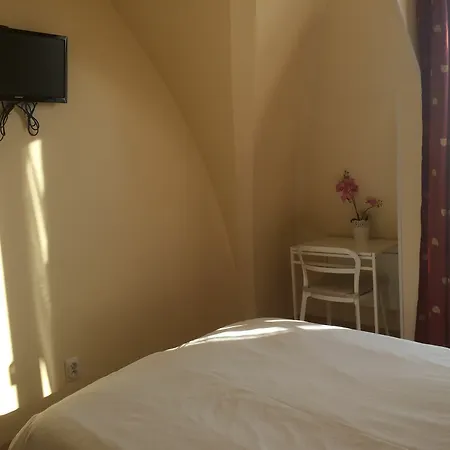 Hotel Andre Gill Paris