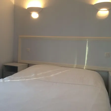 Andre Gill Otel